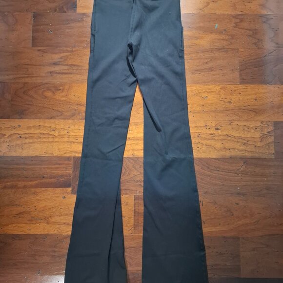 35" inseam ARRO atletic flare leggings size 0 - Picture 2 of 4